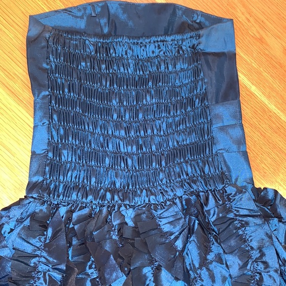 STELLA M’LIA~DarkBLU STRAPLESS TAFFETA PARTY DRESS - Picture 13 of 16